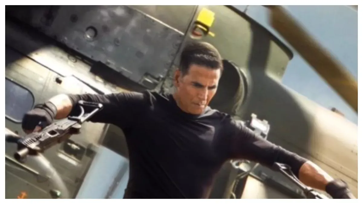 Akshay Kumar jumps from helicopter, first look of the actor from ‘Singham Again’ revealed