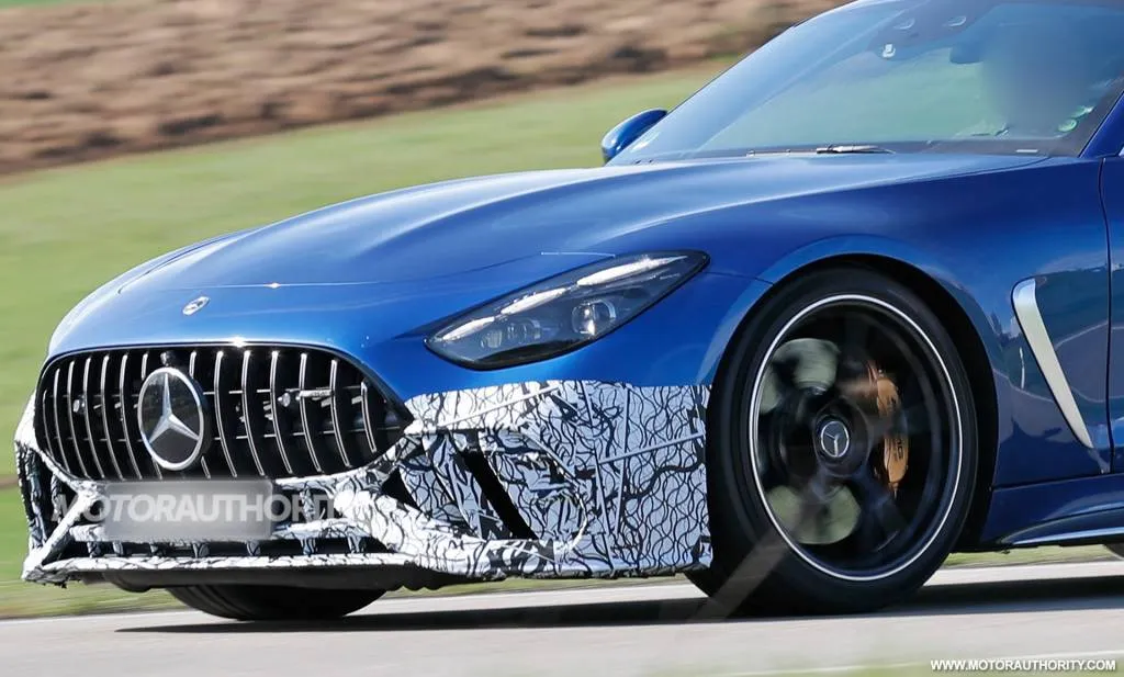 Spy Photos of the 2026 Mercedes-Benz AMG GT 63 S Coupe – Photo Credit: Baldauf