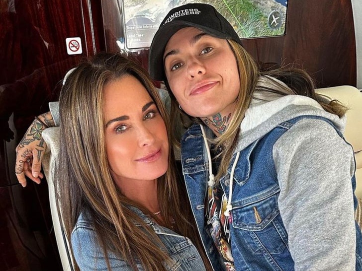 Kyle Richards and Morgan Wade together