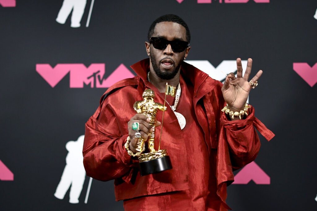 Diddy poses in the press room with his Global Icon Award at the 2023 MTV Video Music Awards at the Prudential Center on September 12, 2023 in Newark, New Jersey. 