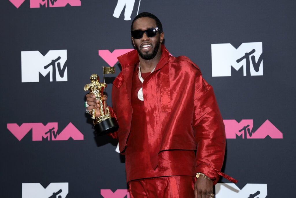 Diddy poses in the press room with his Global Icon Award at the 2023 MTV Video Music Awards at the Prudential Center on September 12, 2023 in Newark, New Jersey.