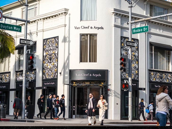 Van Cleef and Arpels store