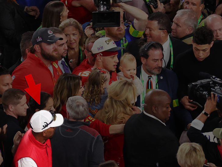 Pat Mahomes and Patrick Mahomes