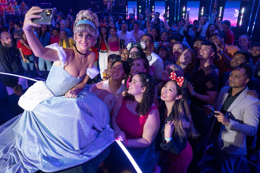 REAL AFFAIRS: Katy Perry takes advantage of Disney night on “American Idol” to dress up as Cinderella.