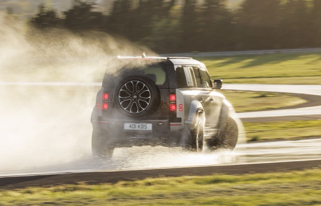 Land Rover Defender Octa Drift