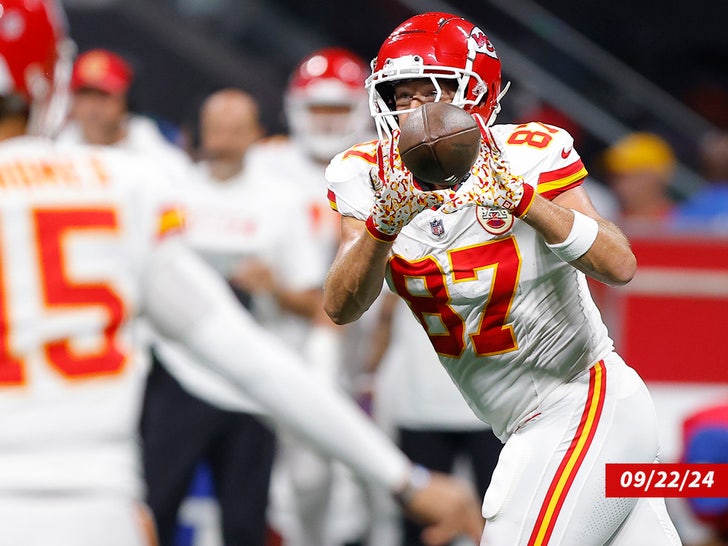 092524 travis kelce sub getty