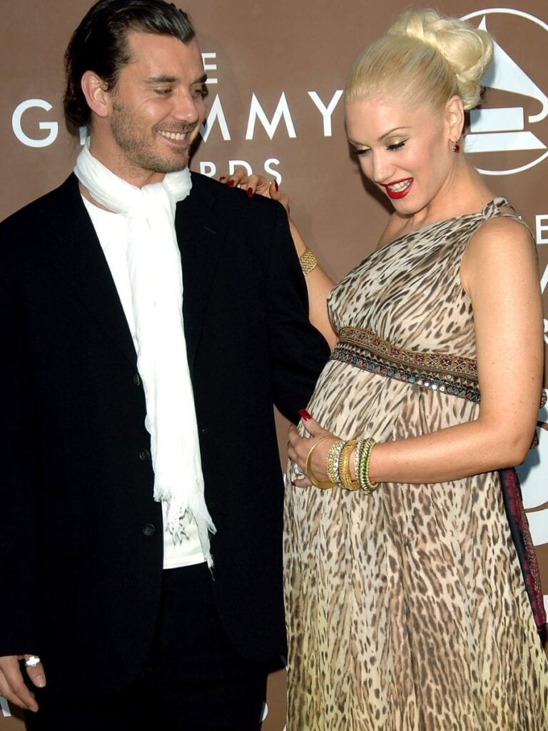 Gwen Stefani pregnant in 2006 with her then-husband Gavin Rossdale at the Grammys