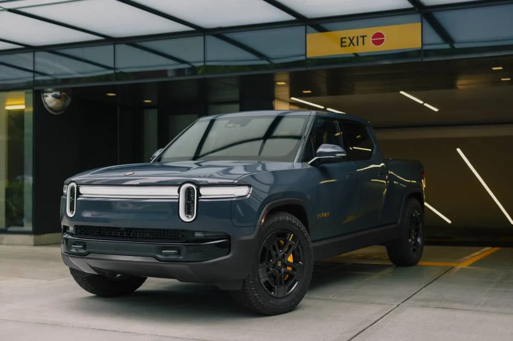 Rivian R1T 2025