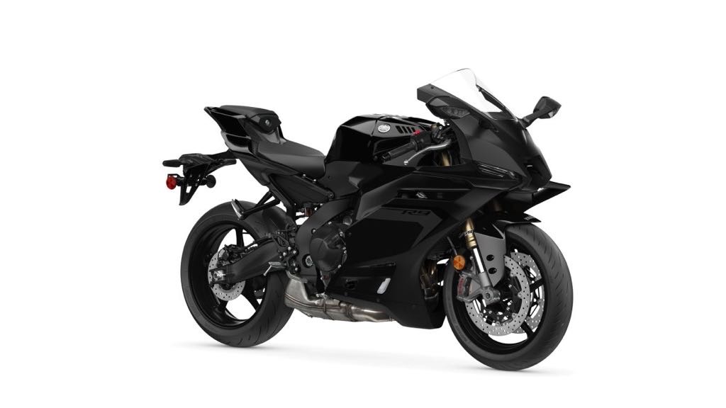 2025 Yamaha R9 Black